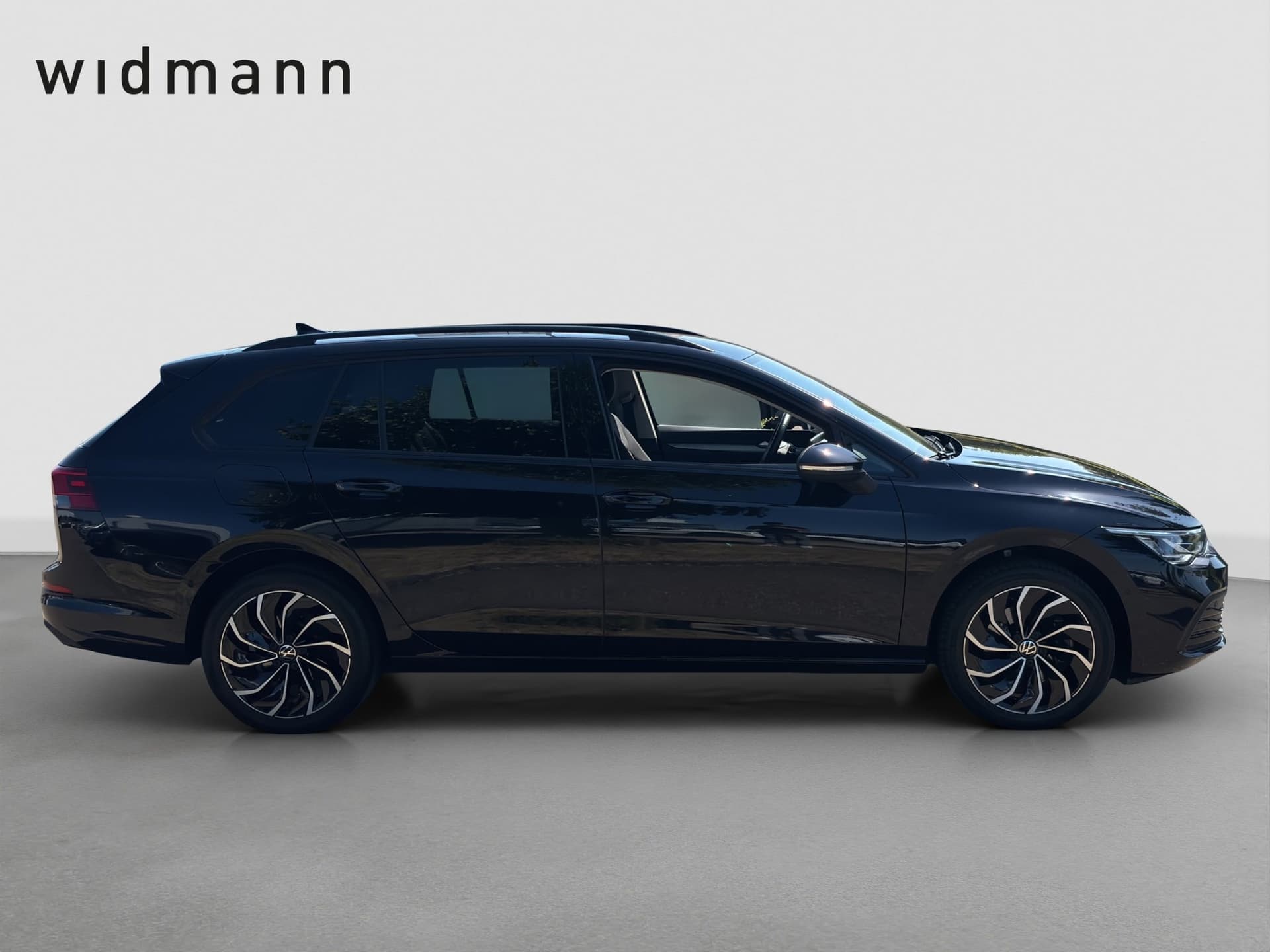 Volkswagen Golf Variant Life 2.0 TDI SCR 85kW 6-Gang 4 Türen Bild 6