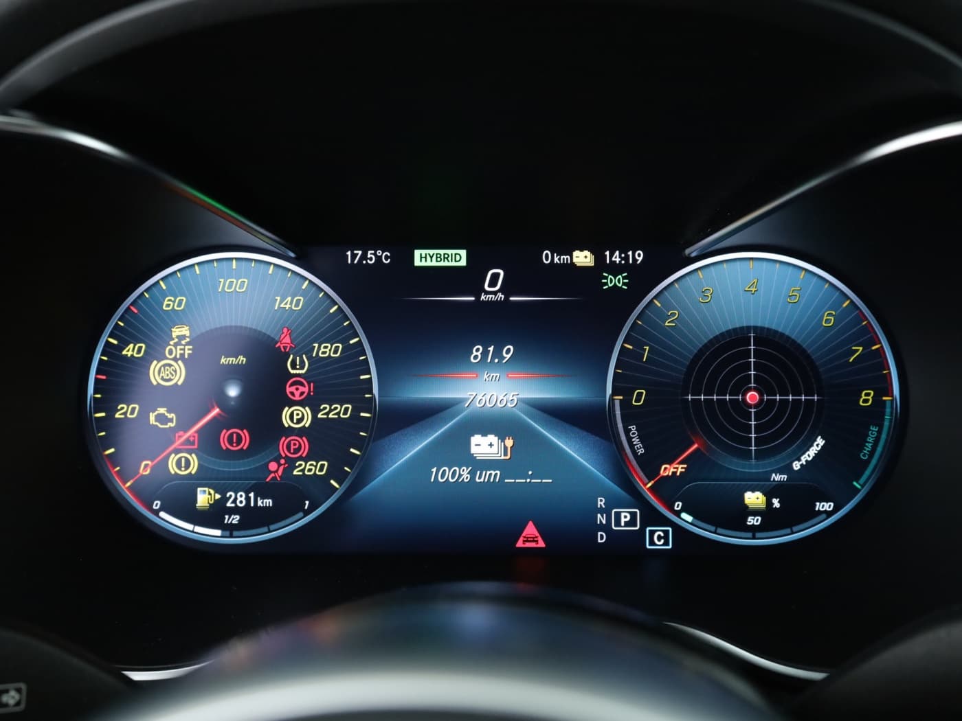 Mercedes-Benz C 300 e T Bild 12