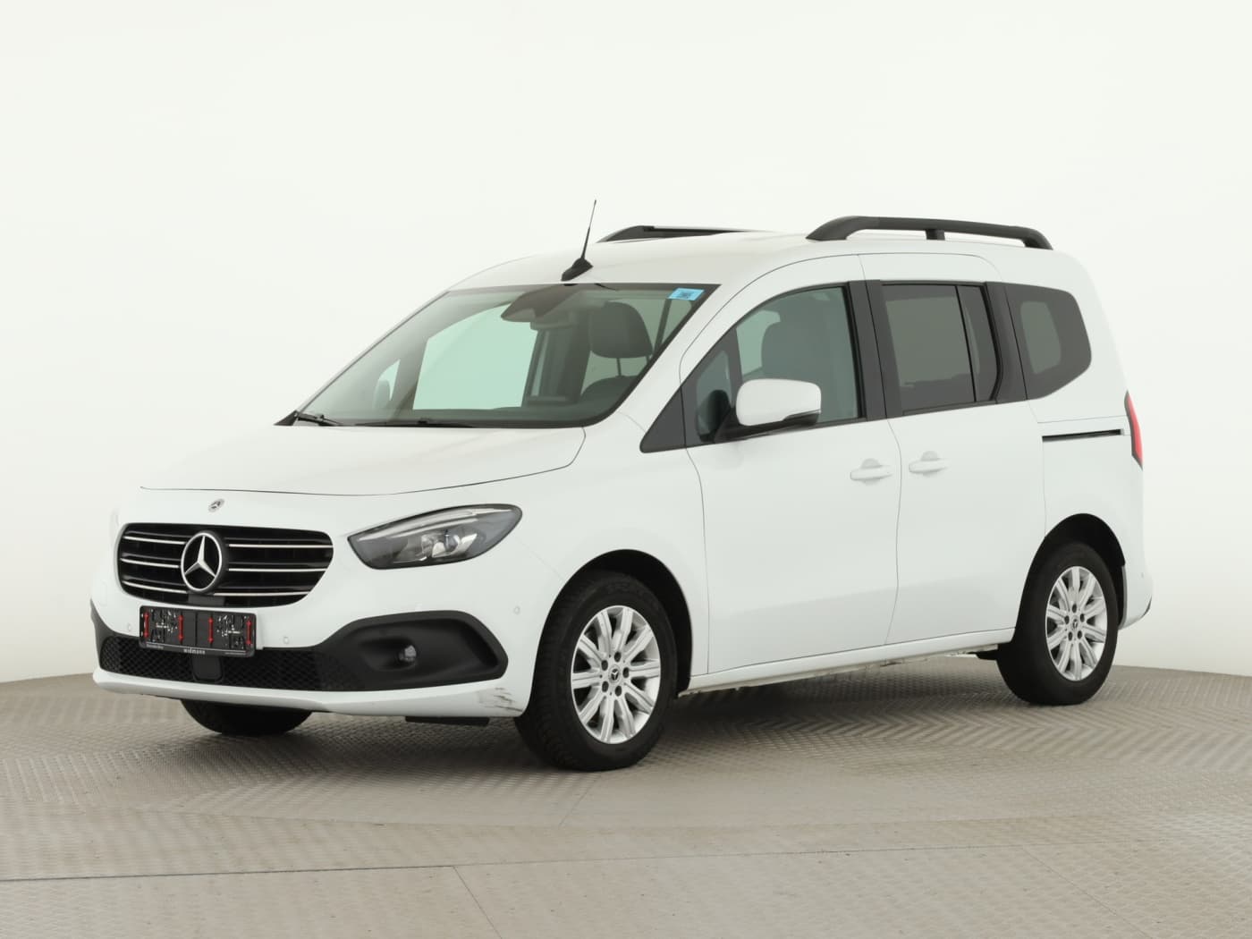 Mercedes-Benz T 180 d PROGRESSIVE Standard Bild 5