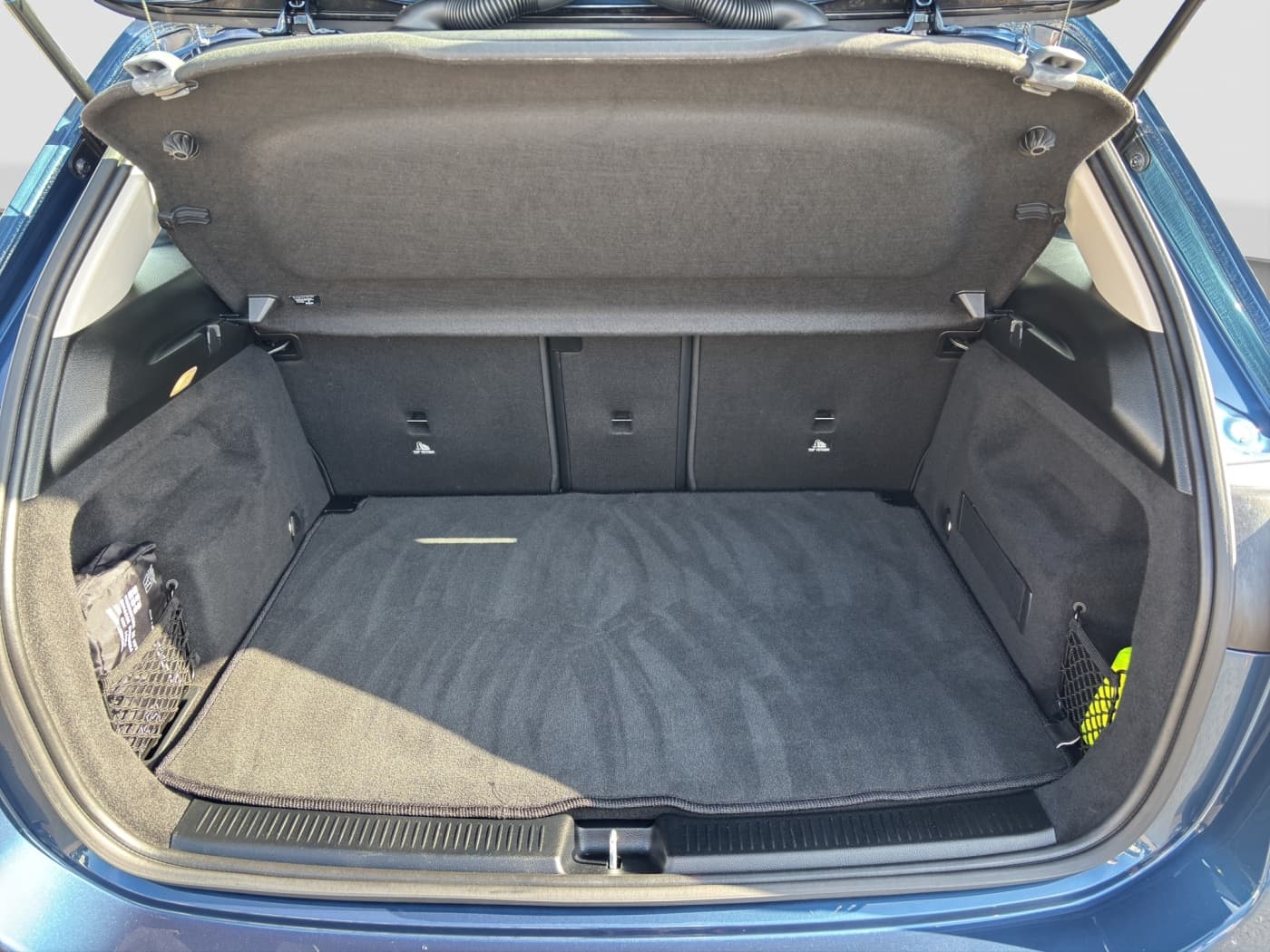 Mercedes-Benz B 180 Bild 18