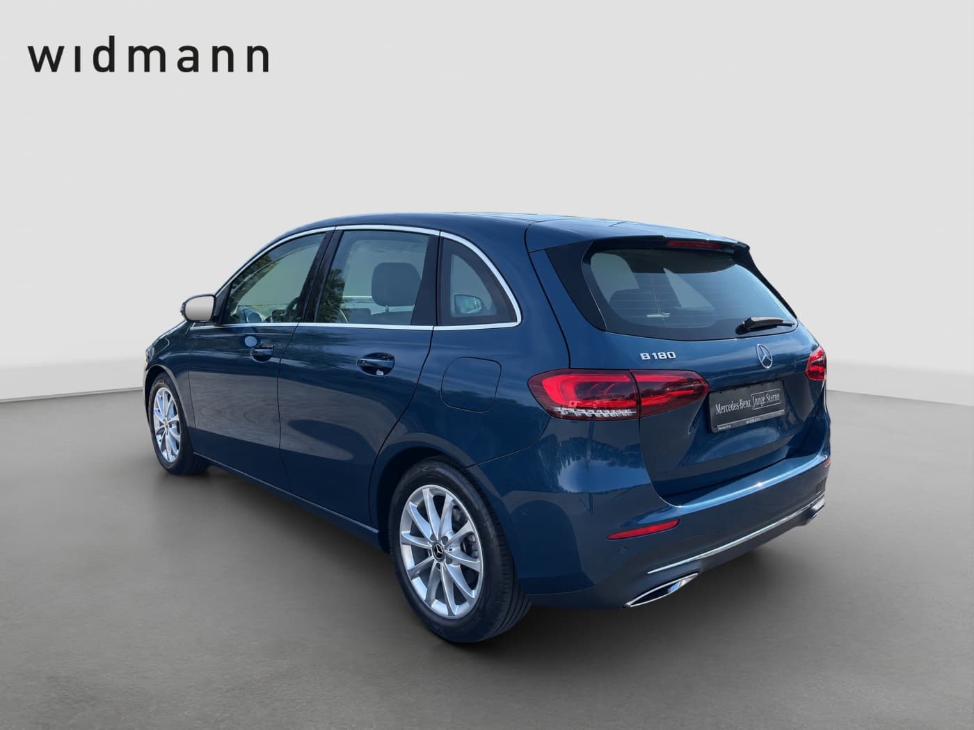 Mercedes-Benz B 180 Bild 8