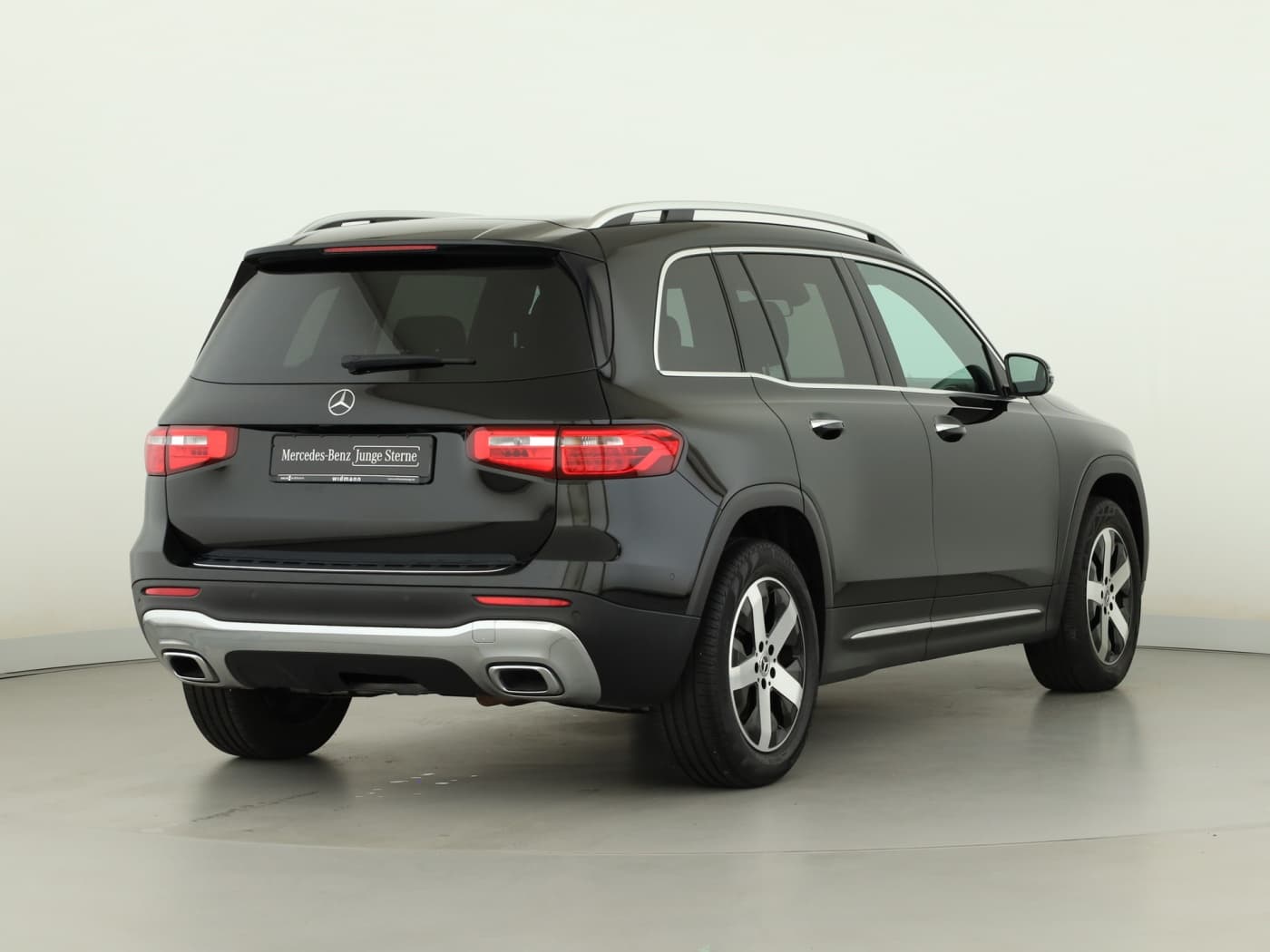 Mercedes-Benz GLB 220 d Bild 2