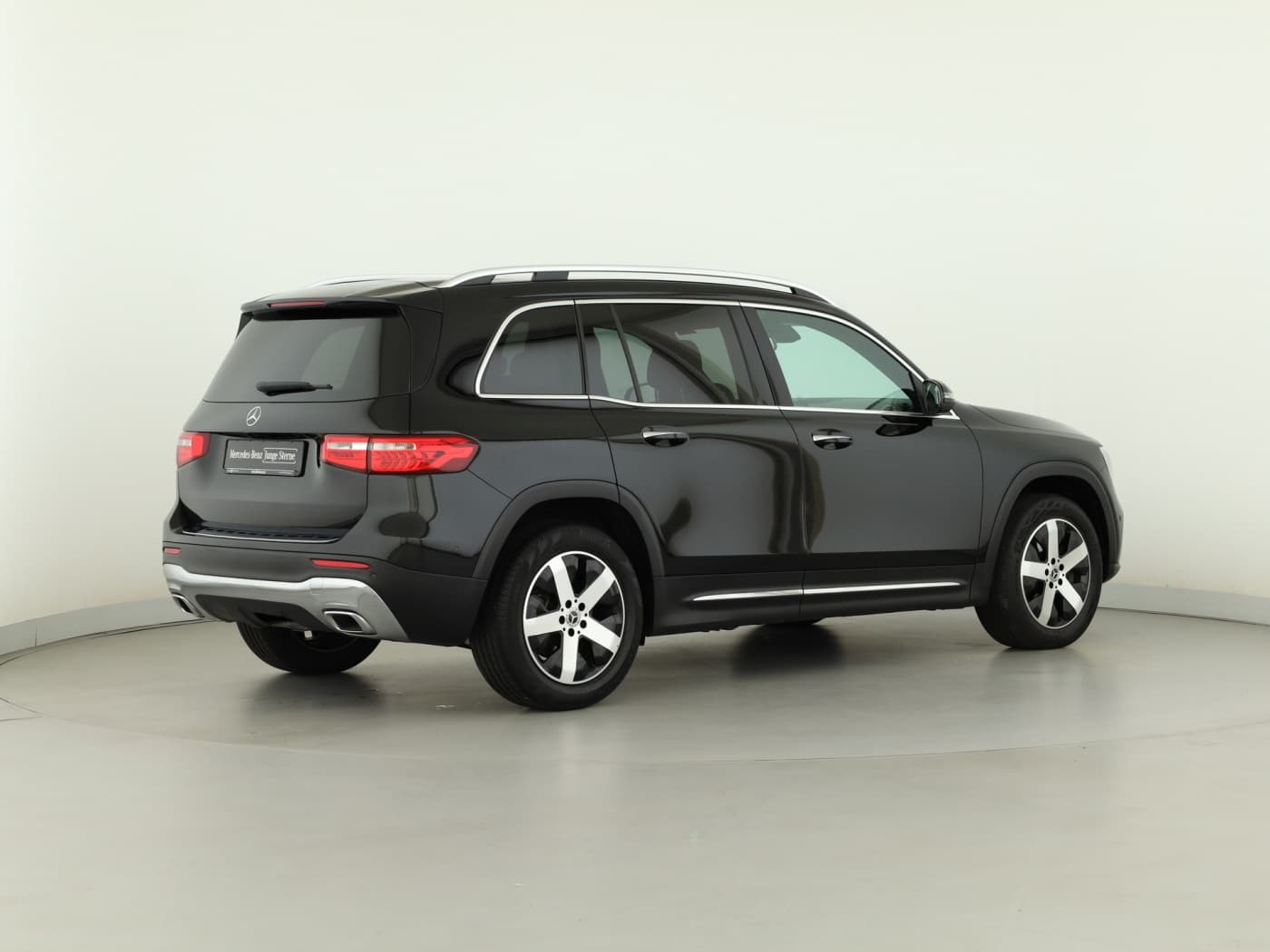 Mercedes-Benz GLB 220 d Bild 6
