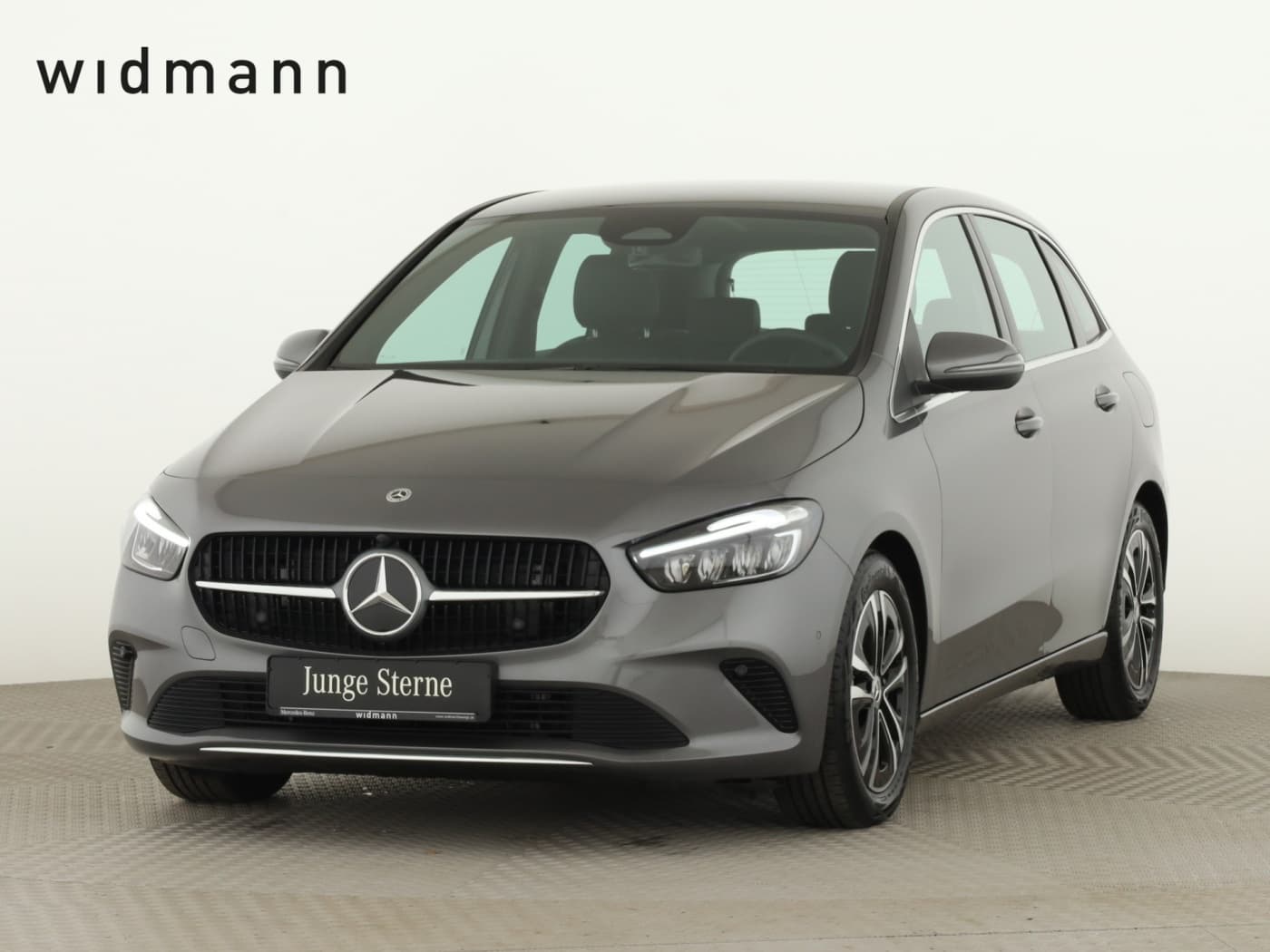 Mercedes-Benz B 200