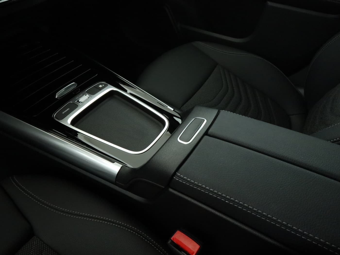 Mercedes-Benz B 200 Bild 15