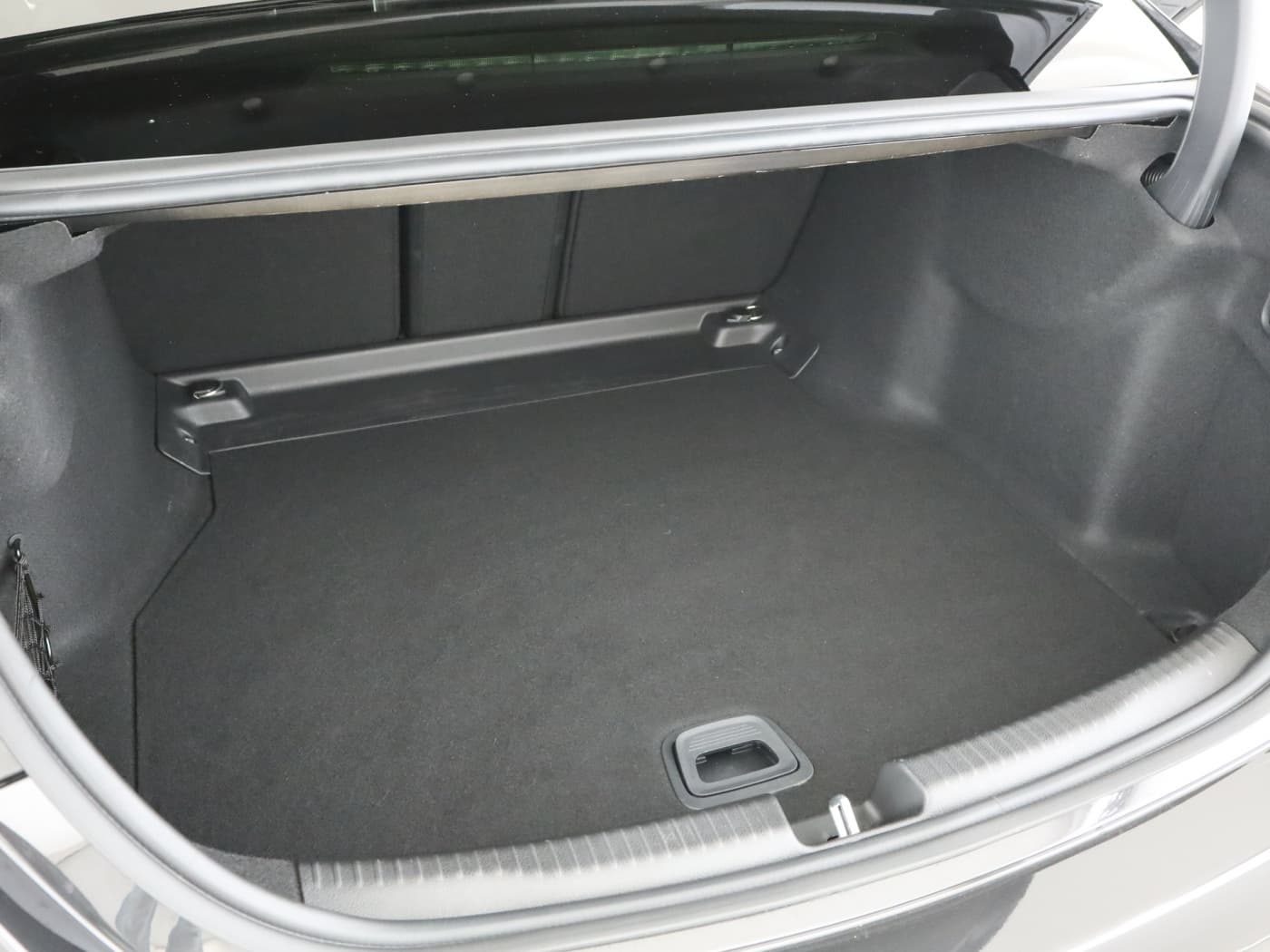 Mercedes-Benz C 300 d Bild 23