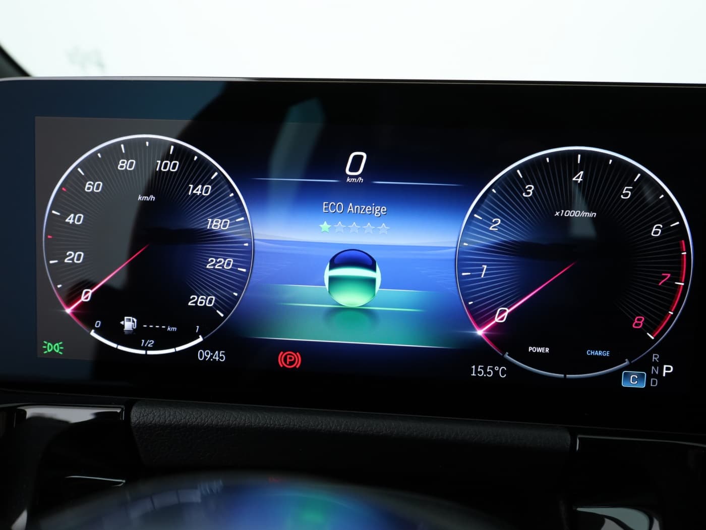 Mercedes-Benz B 180 Bild 12