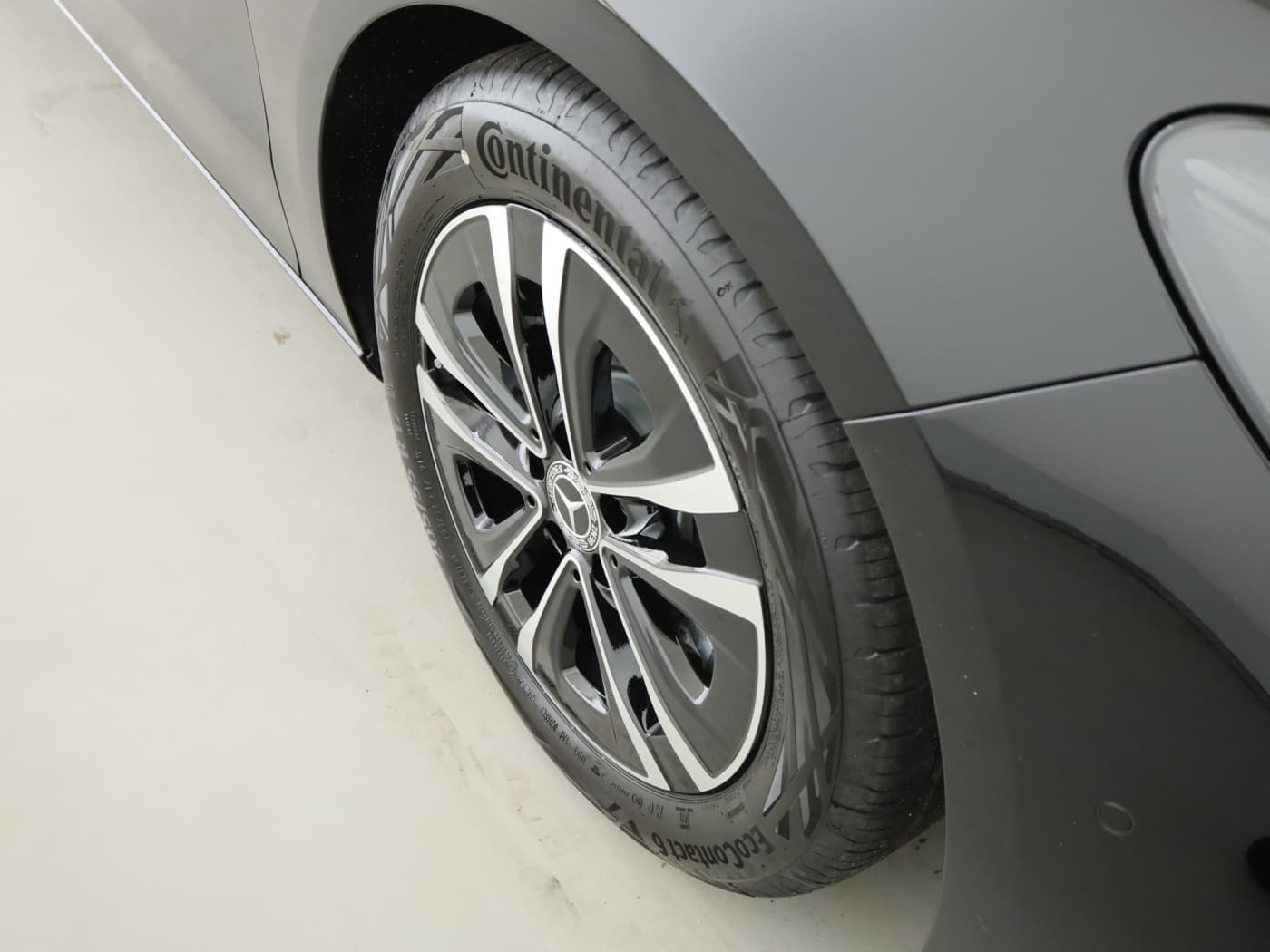 Mercedes-Benz B 180 Bild 21