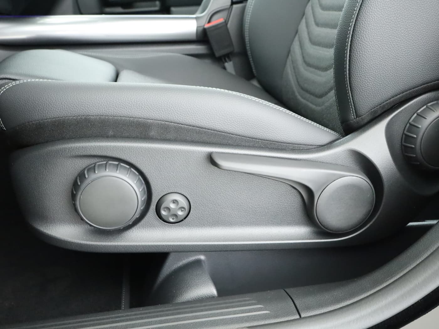 Mercedes-Benz B 180 Bild 27