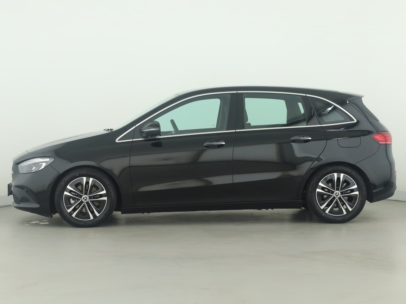 Mercedes-Benz B 180 Bild 7