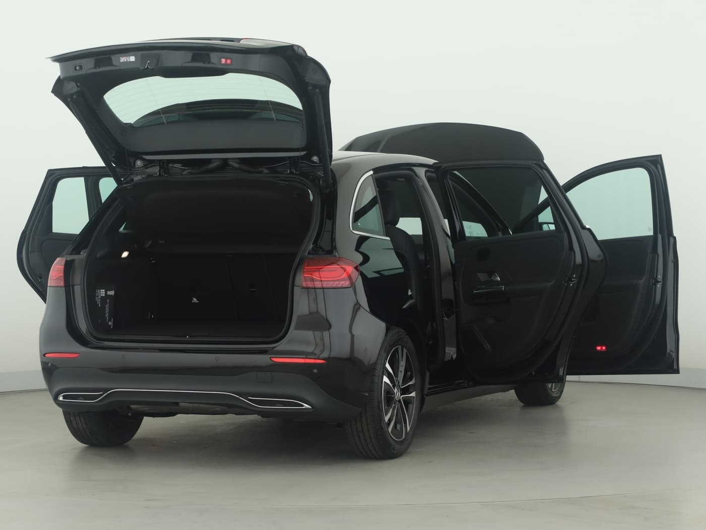 Mercedes-Benz B 180 Bild 9