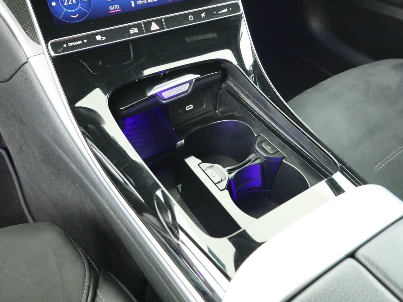 Mercedes-Benz C 220 d T Bild 15