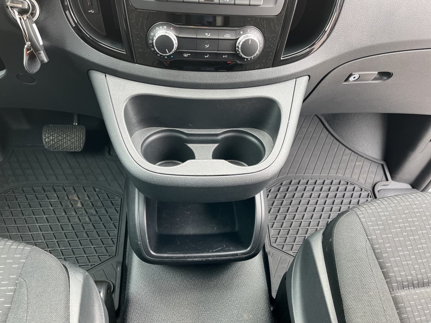 Mercedes-Benz Vito 116 CDI Mixto Lang Bild 13