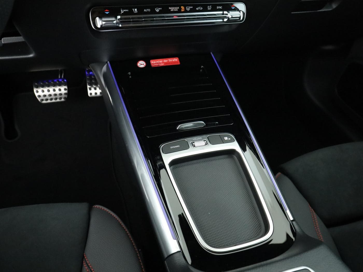 Mercedes-Benz B 220 d Bild 15