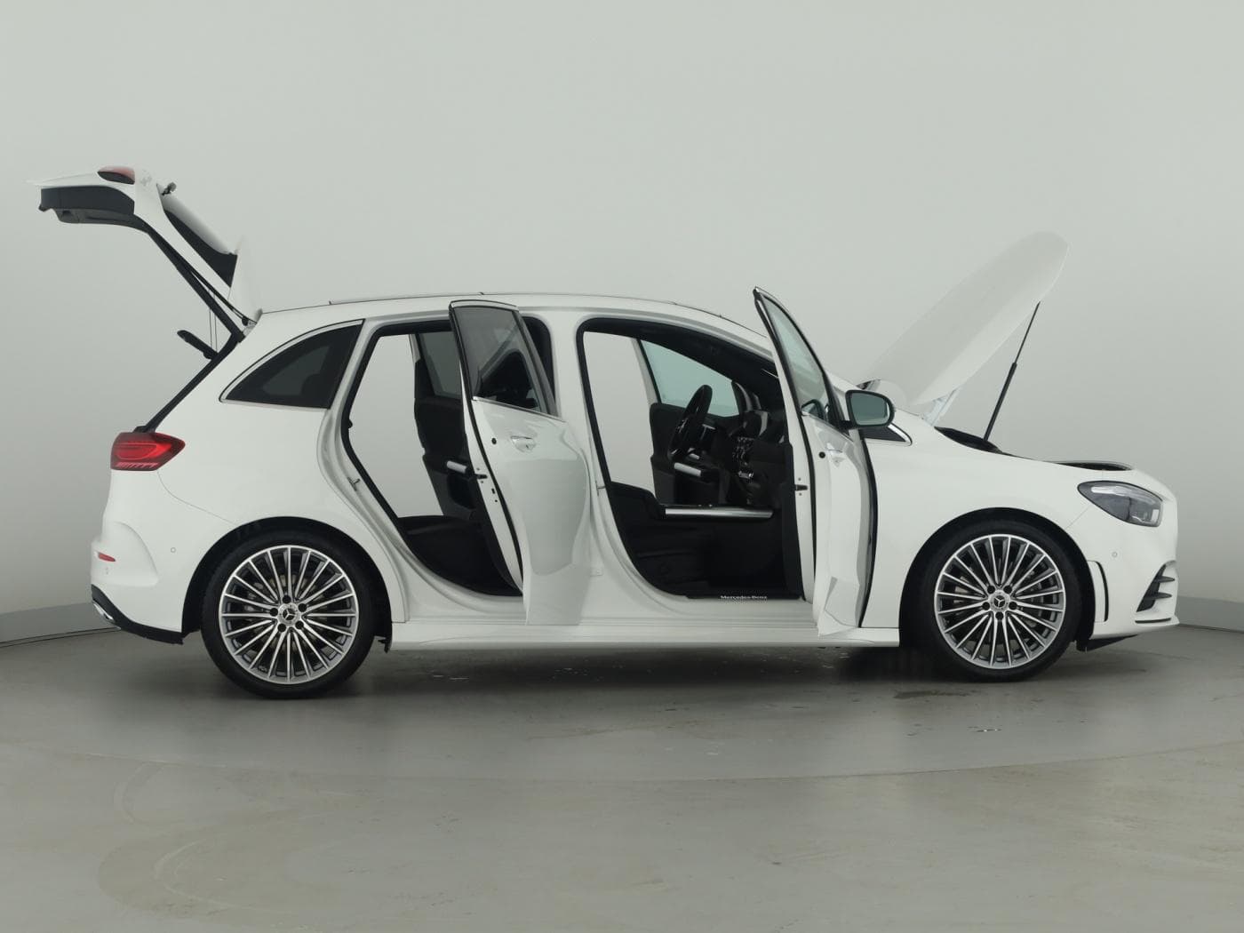Mercedes-Benz B 220 d Bild 8