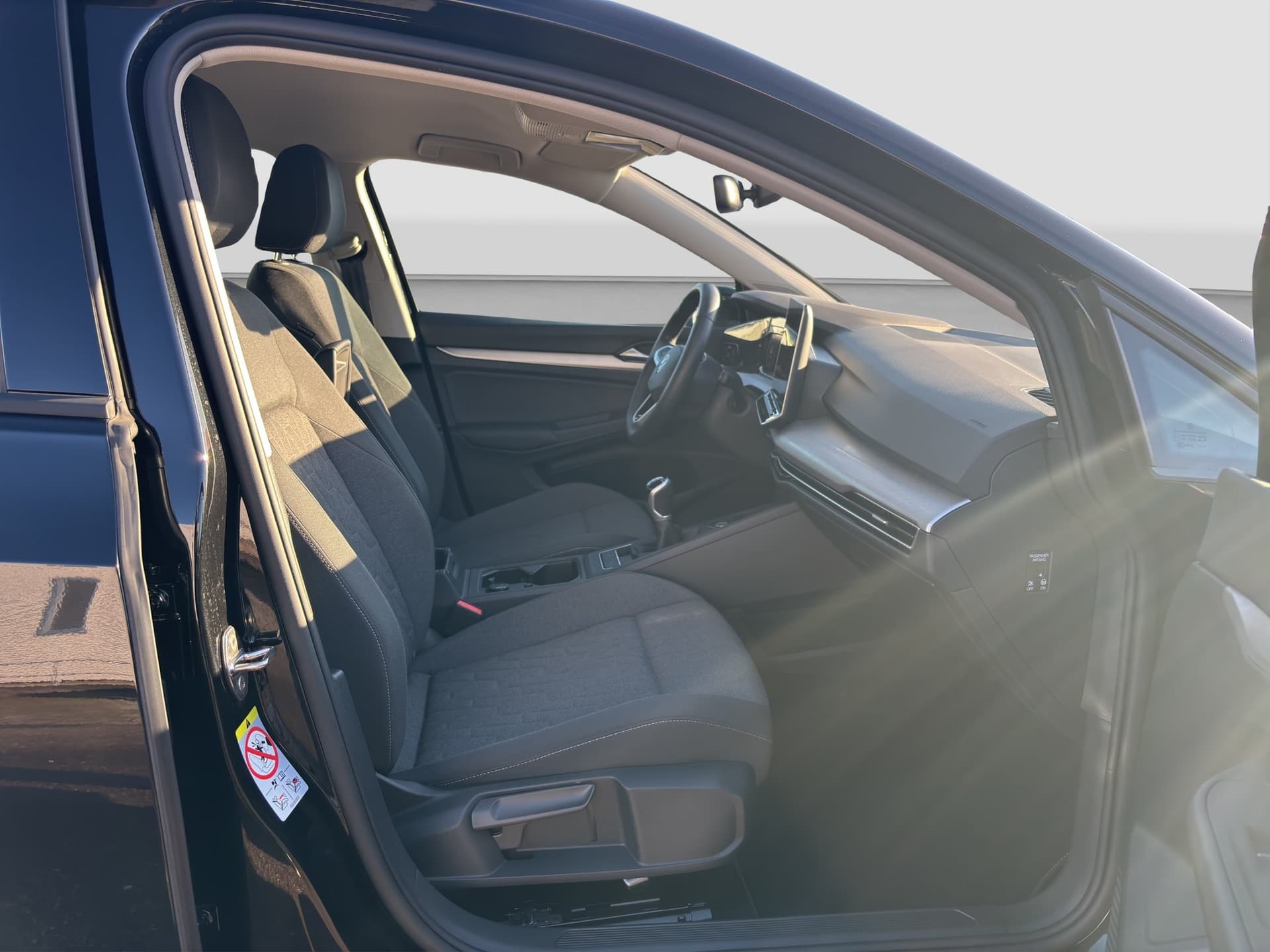 Volkswagen Golf Variant 1.5 TSI 115 PS NAVI ACC Bild 13