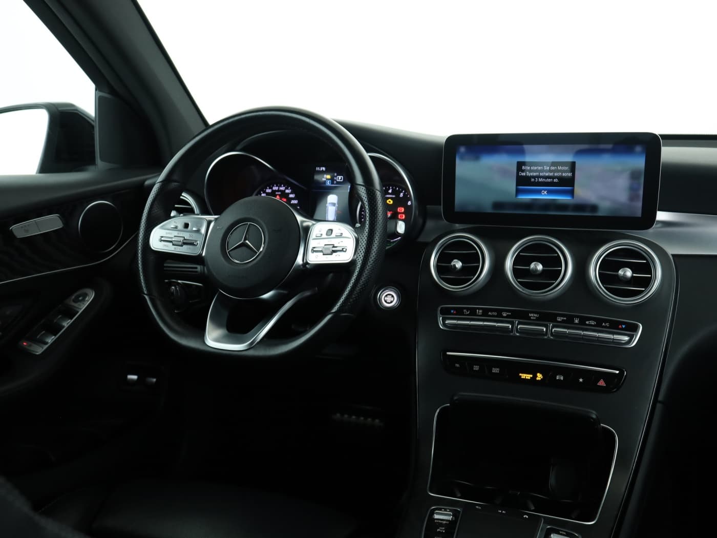 Mercedes-Benz GLC 300 e 4M Bild 10
