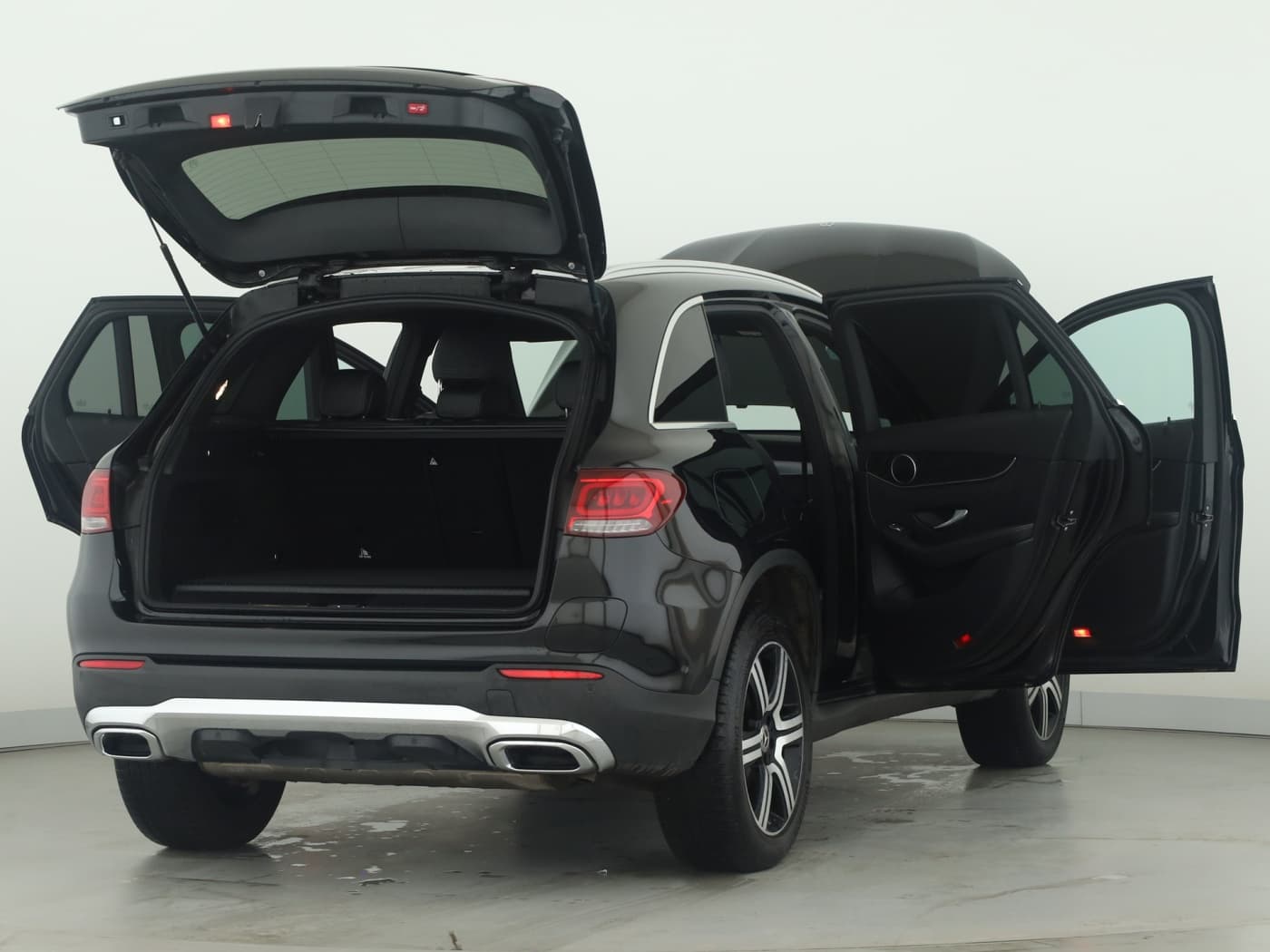 Mercedes-Benz GLC 300 e 4M Bild 9