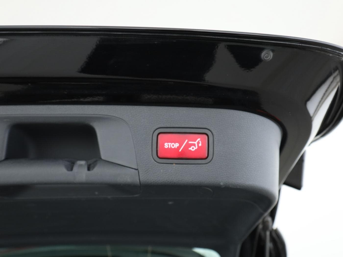 Mercedes-Benz EQC 400 4M Bild 24