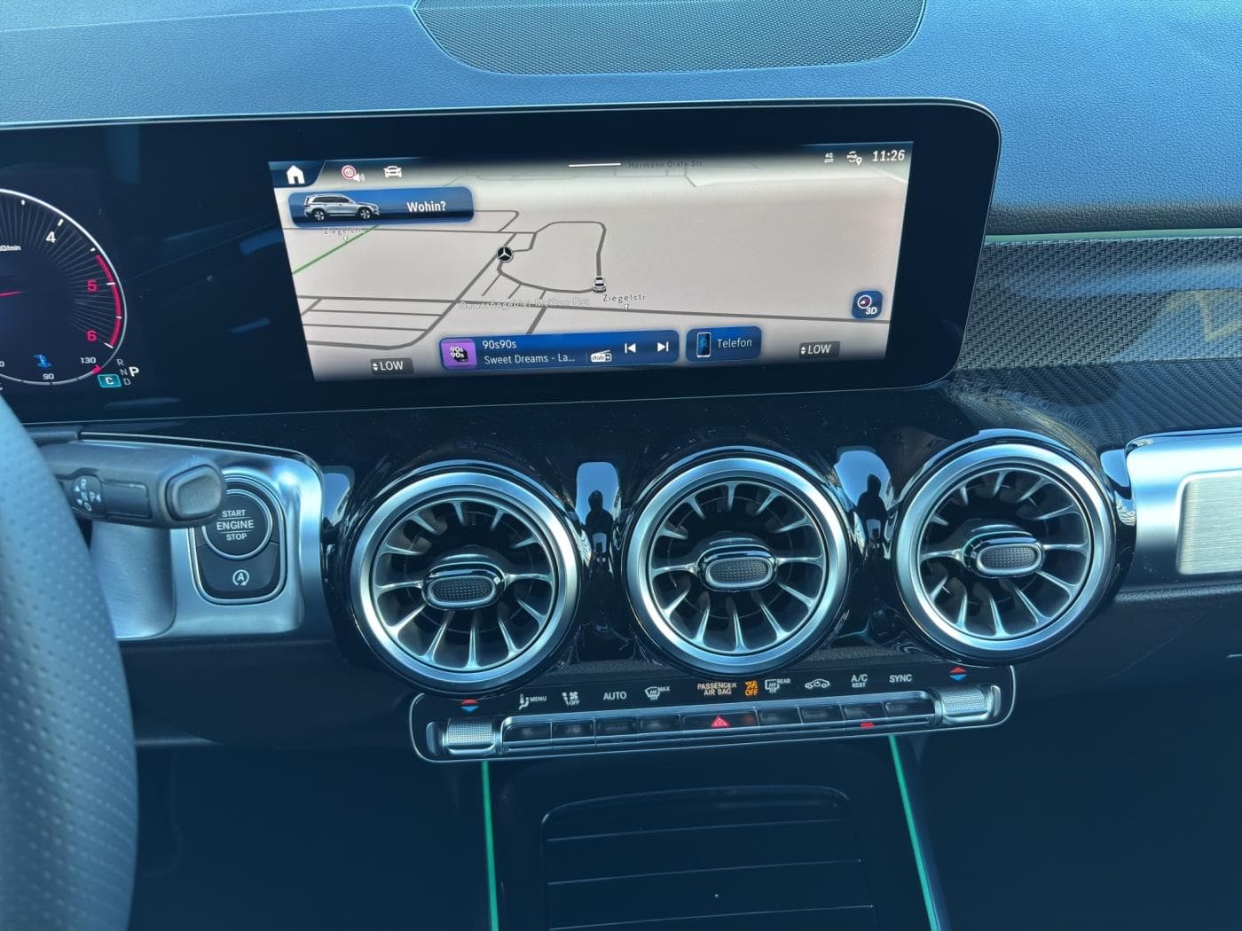 Mercedes-Benz GLB 220 d 4MATIC Bild 12