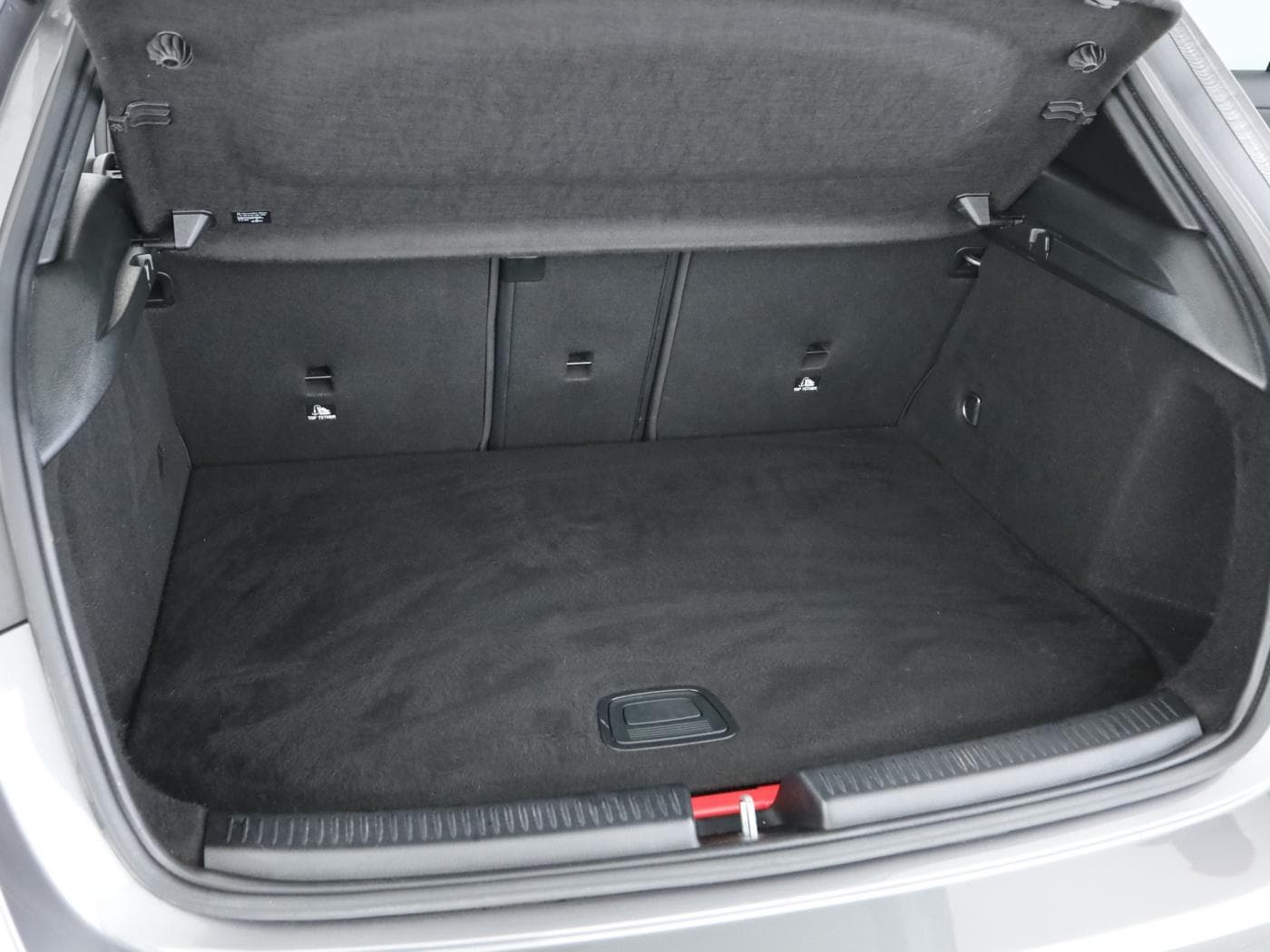 Mercedes-Benz A 250 e Bild 22