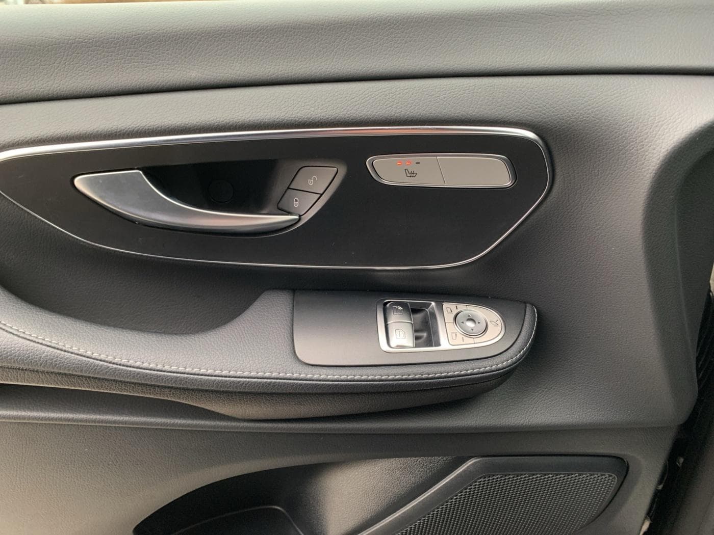 Mercedes-Benz V 300 d 4MATIC AVANTGARDE Extralang Bild 17