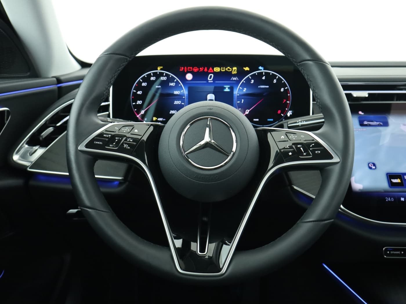 Mercedes-Benz E 200 T Bild 11