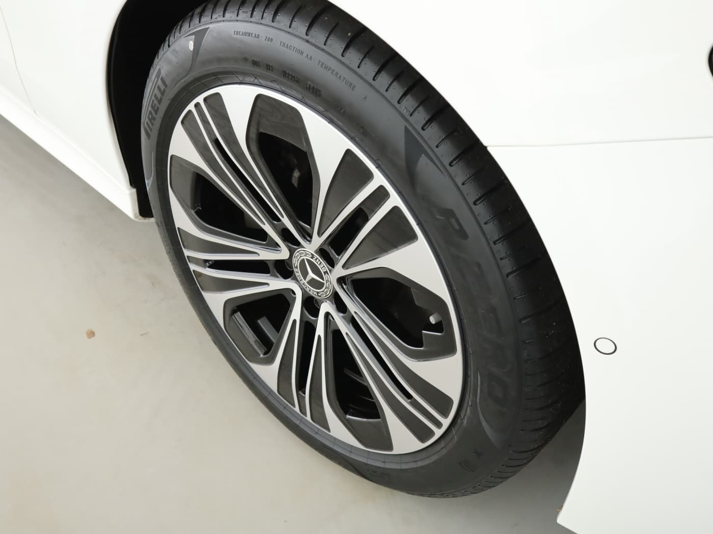 Mercedes-Benz E 200 T Bild 22