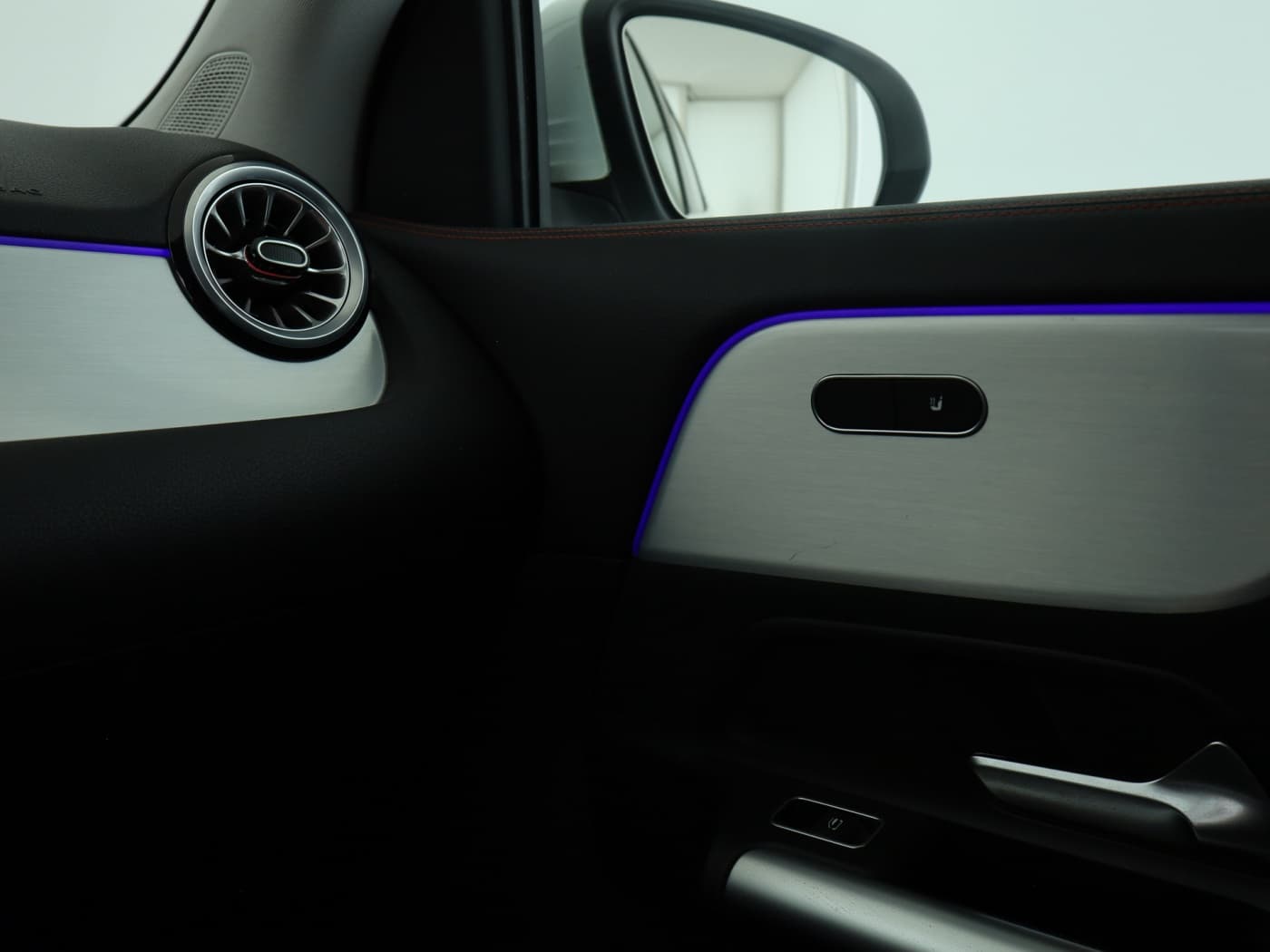 Mercedes-Benz GLA 250 e Bild 16