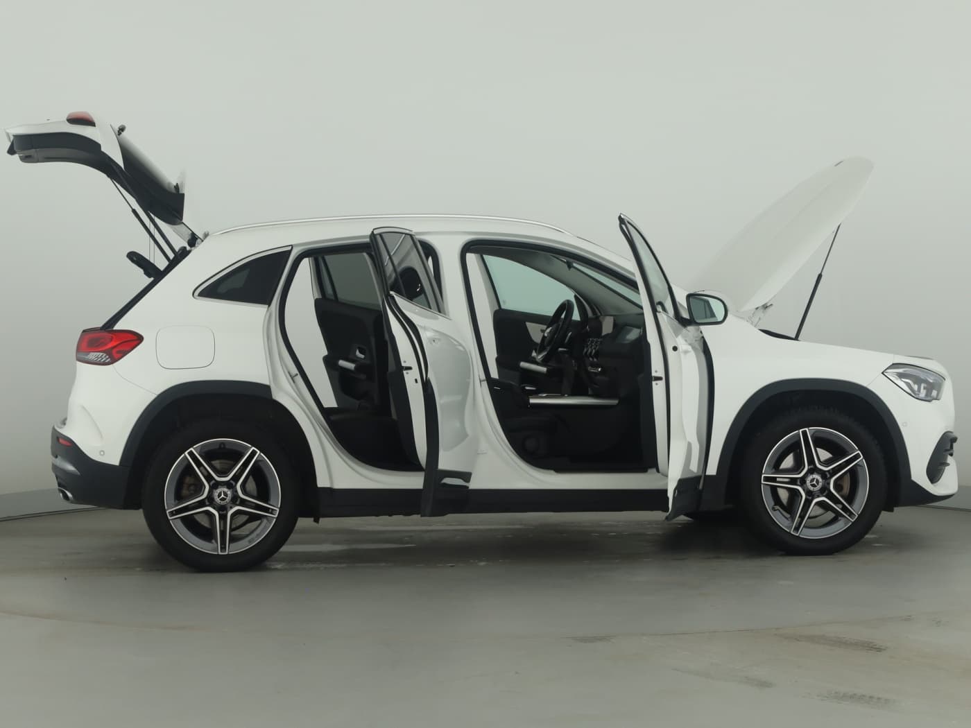 Mercedes-Benz GLA 250 e Bild 8