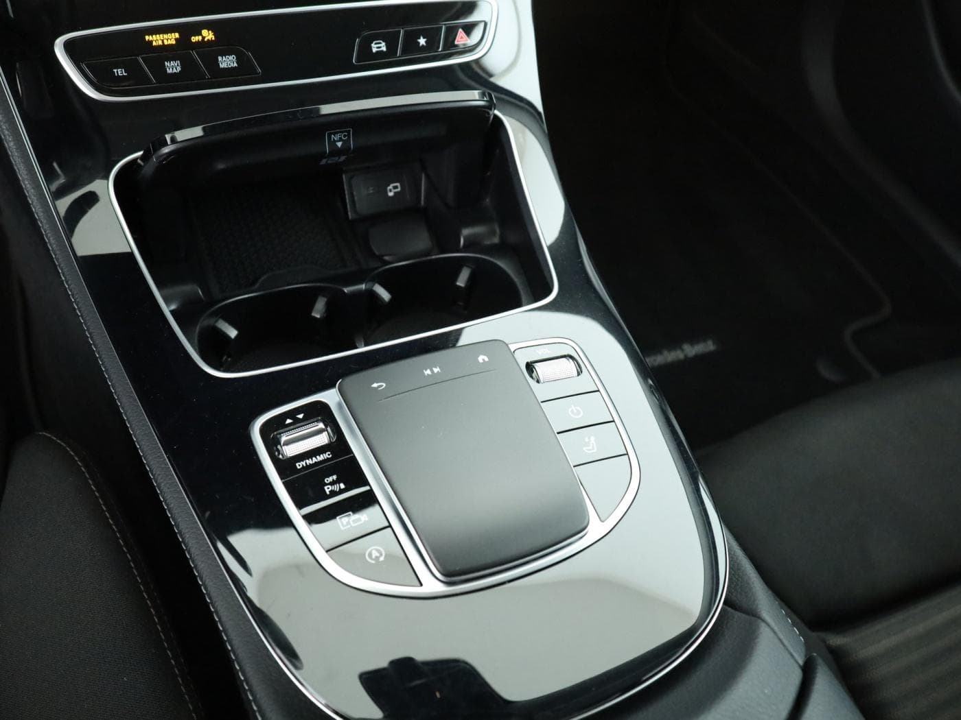 Mercedes-Benz E 220 d T Bild 15