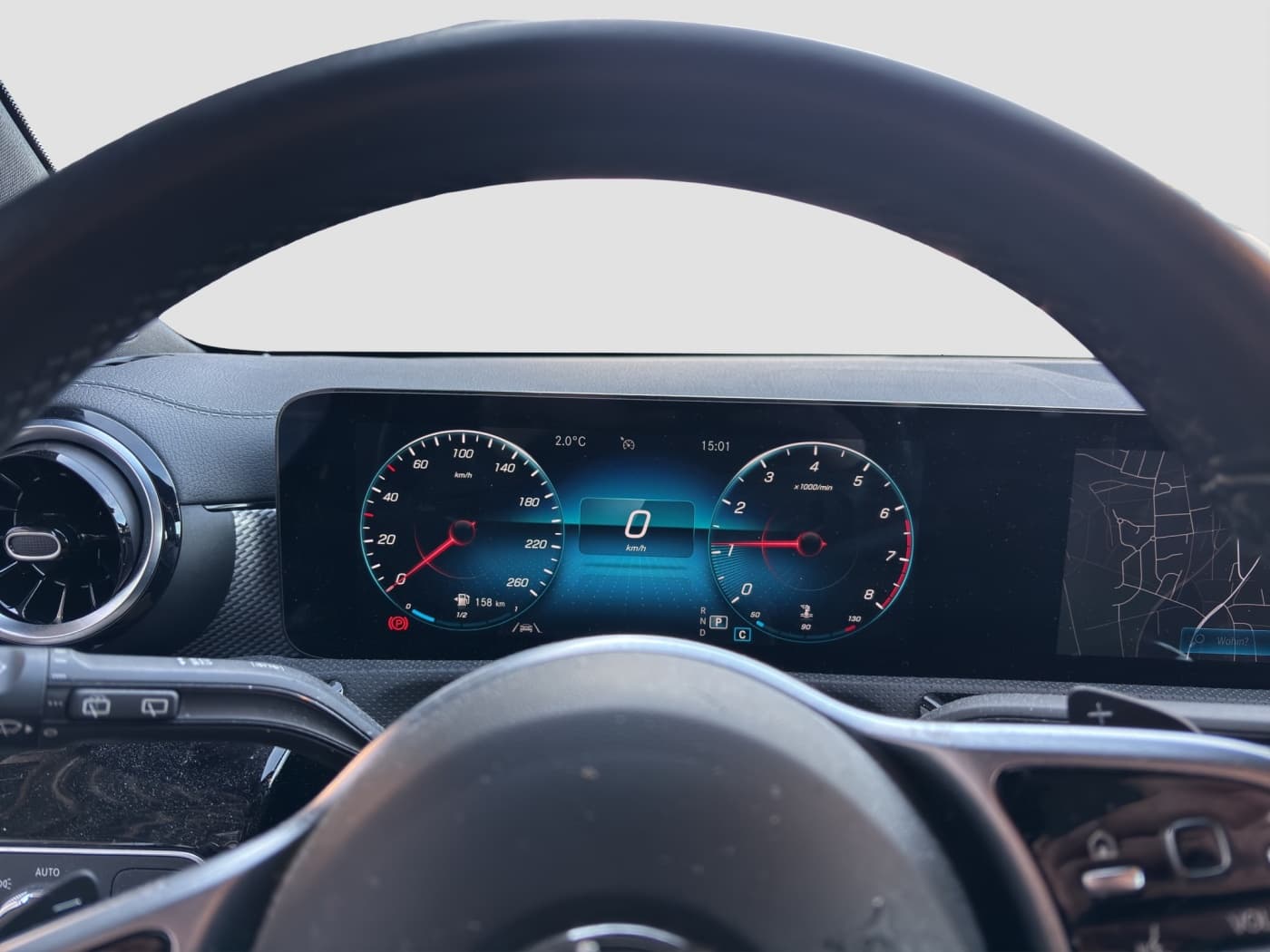 Mercedes-Benz CLA 180 SB Bild 11