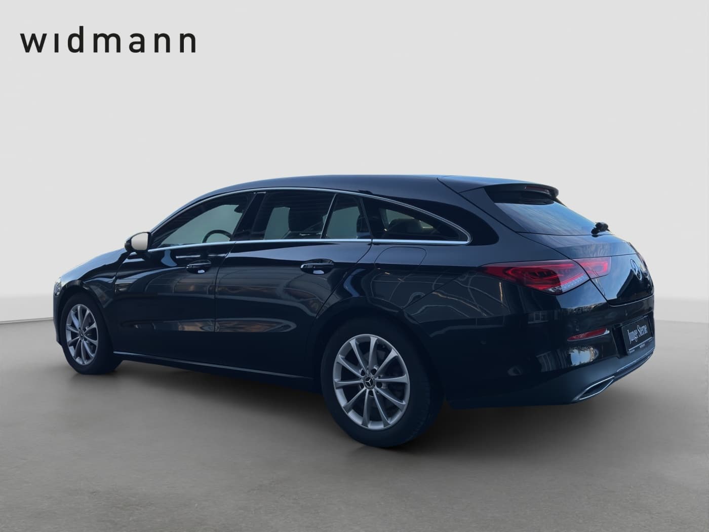 Mercedes-Benz CLA 180 SB Bild 8