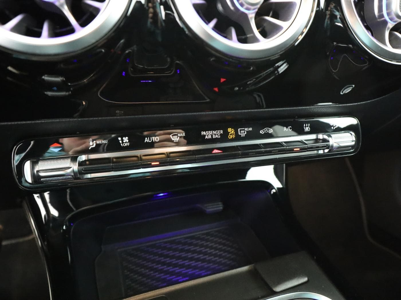 Mercedes-Benz CLA 250 e SB Bild 14