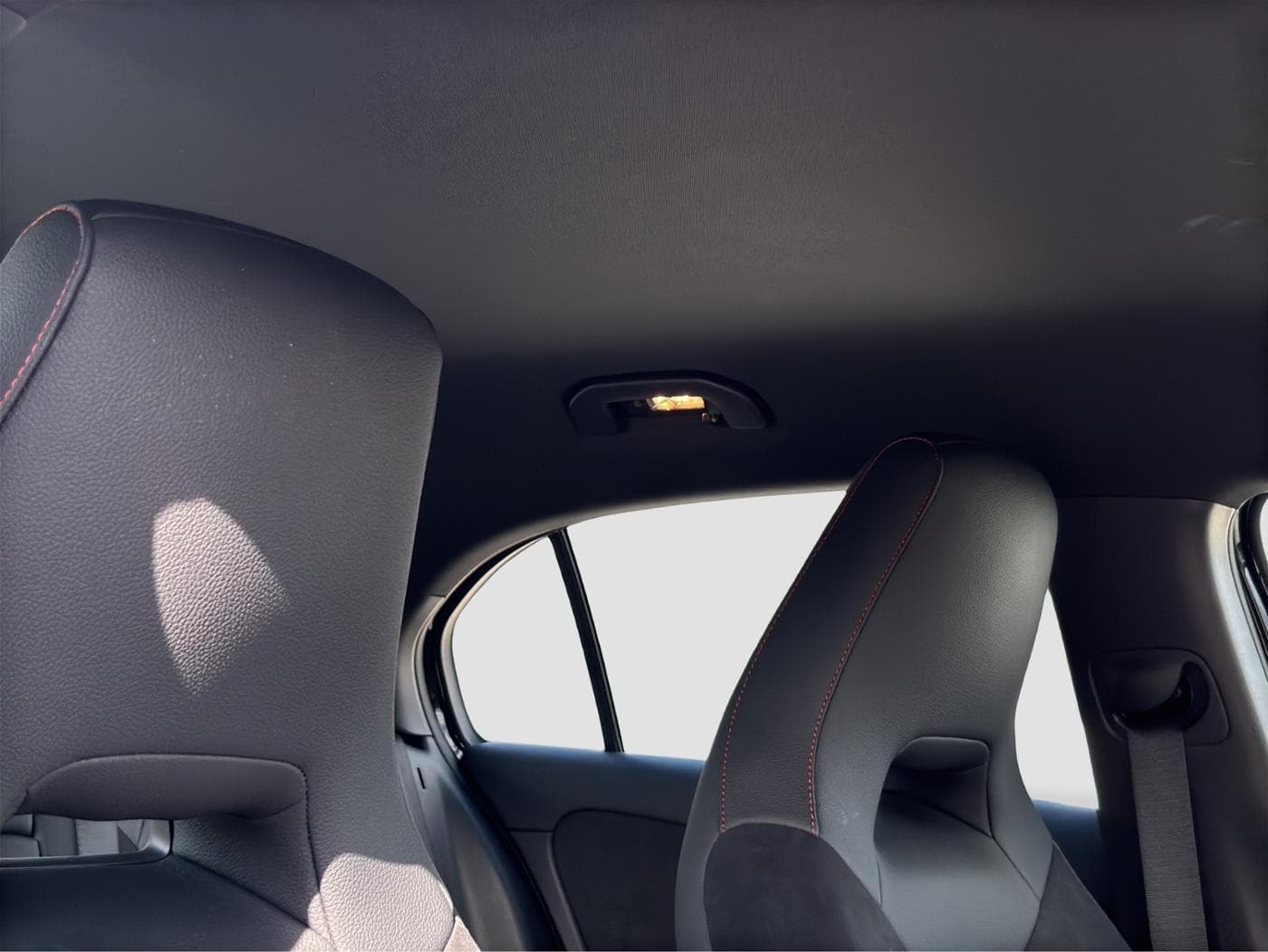Mercedes-Benz A 180 Bild 16