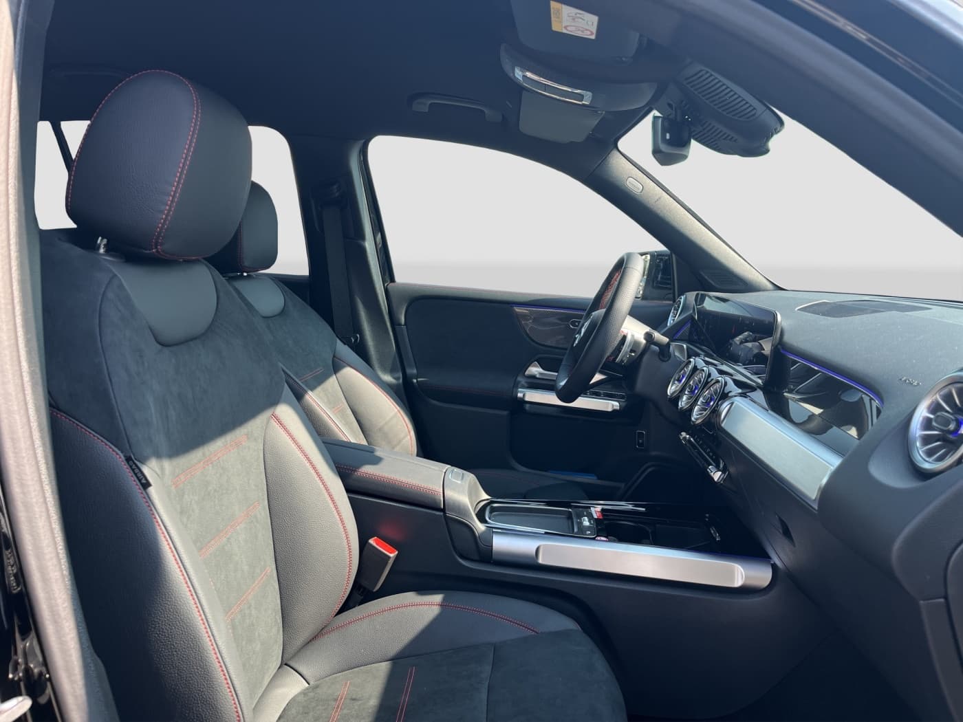Mercedes-Benz GLB 200 d Bild 15