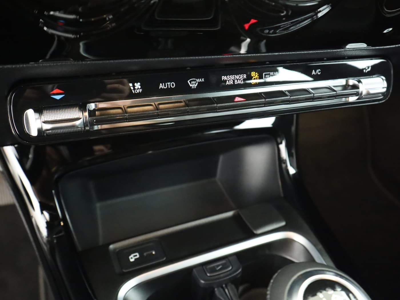 Mercedes-Benz CLA 200 SB Bild 14