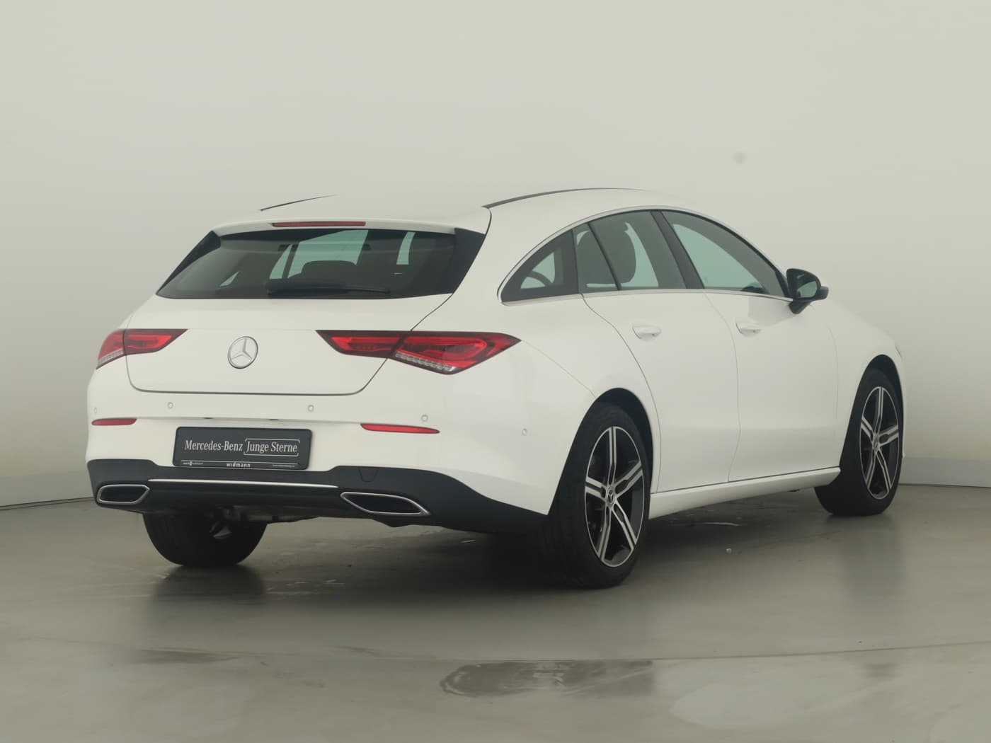 Mercedes-Benz CLA 200 SB Bild 2