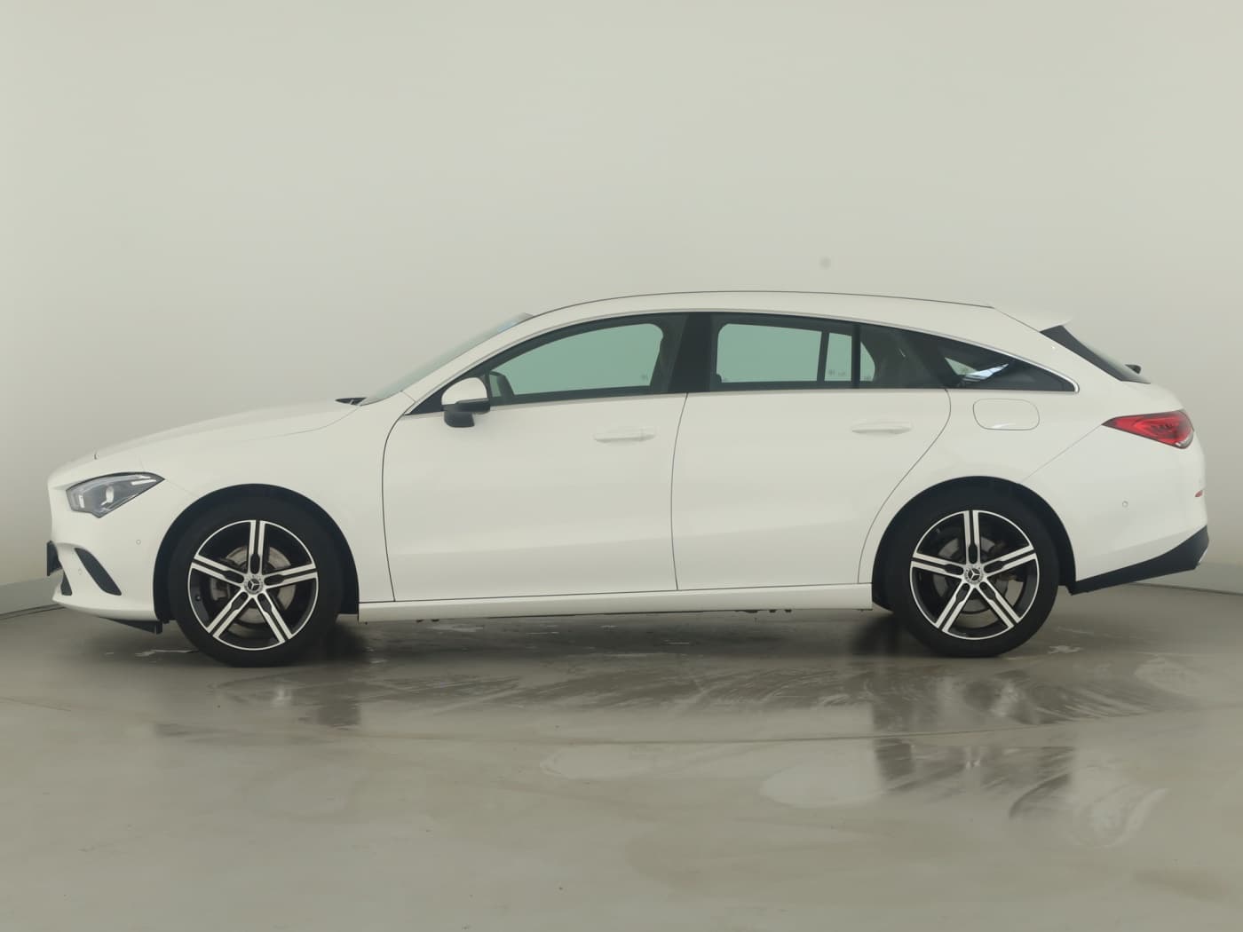 Mercedes-Benz CLA 200 SB Bild 7