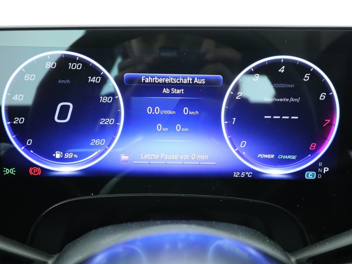 Mercedes-Benz CLA 180 Bild 12