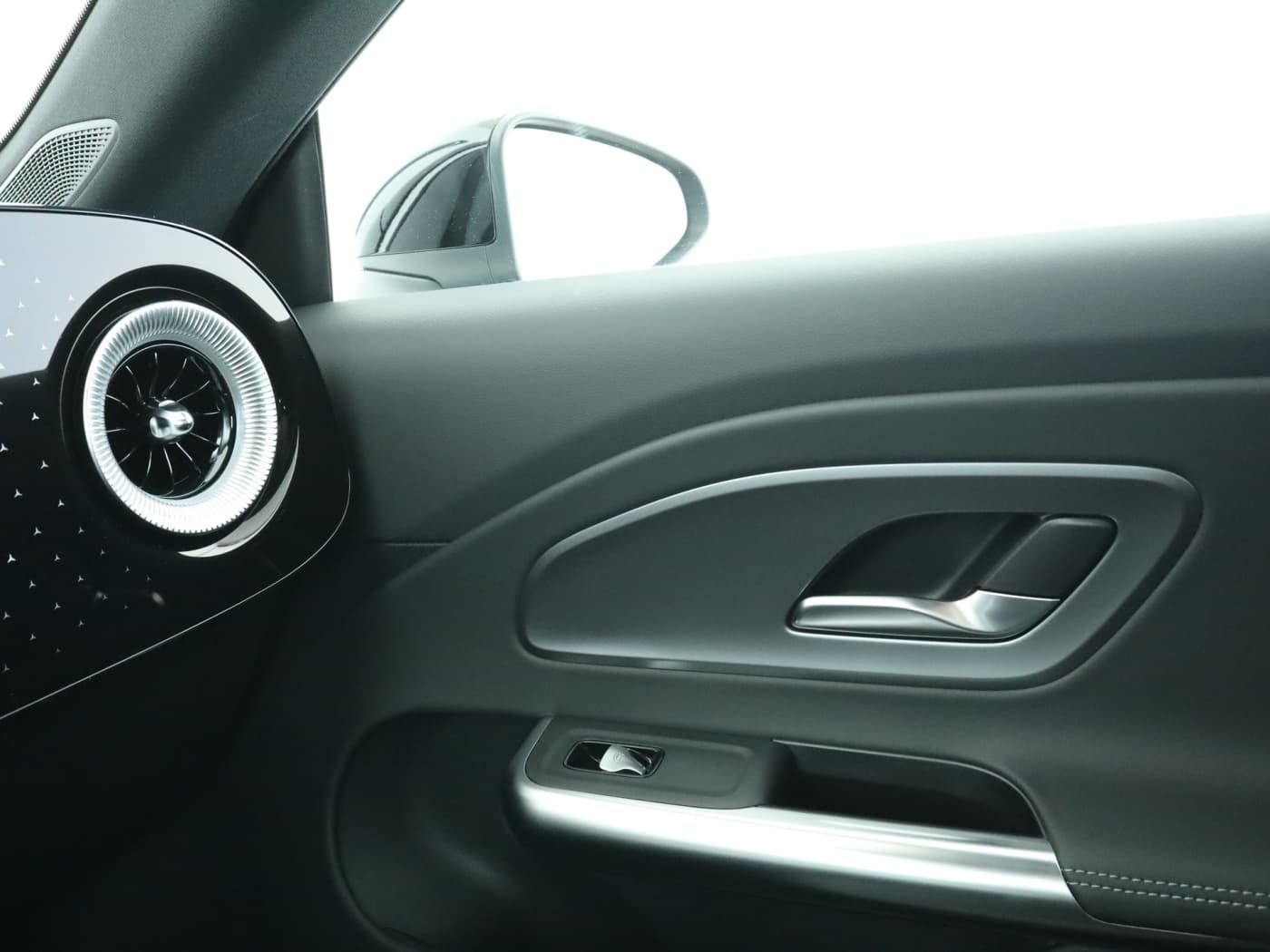 Mercedes-Benz CLA 180 Bild 16