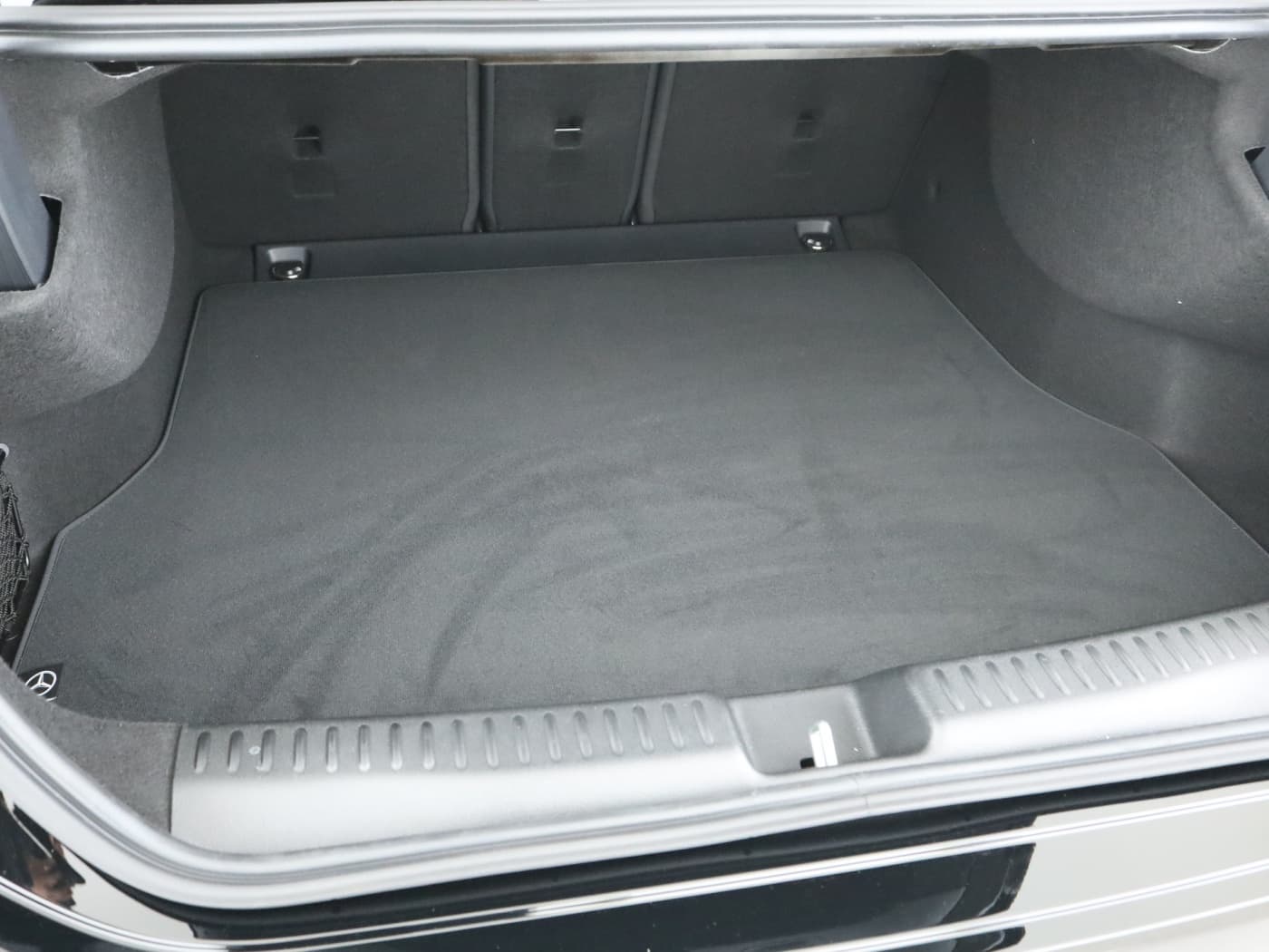 Mercedes-Benz CLA 180 Bild 23