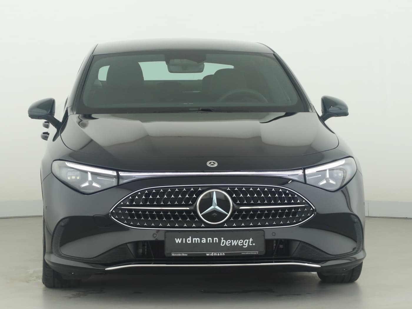 Mercedes-Benz CLA 180 Bild 3