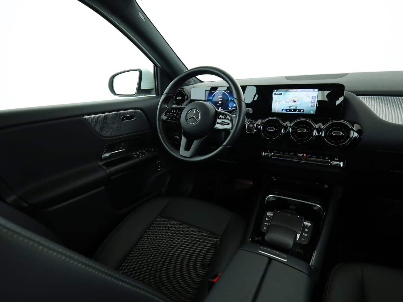 Mercedes-Benz GLA 250 e Bild 10