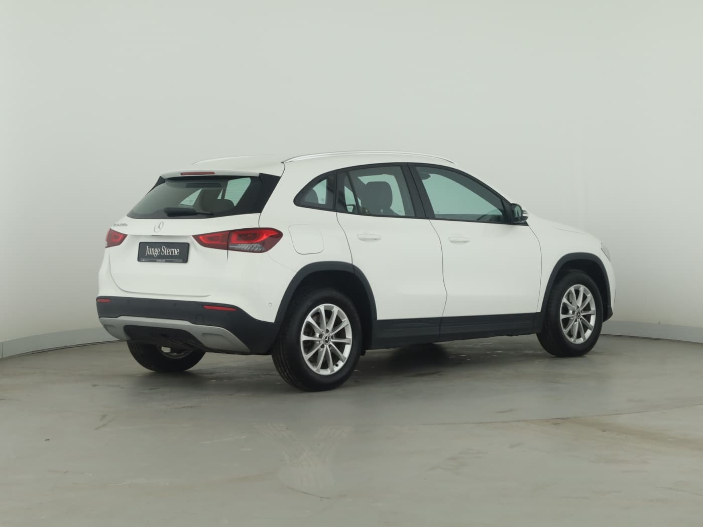 Mercedes-Benz GLA 250 e Bild 6