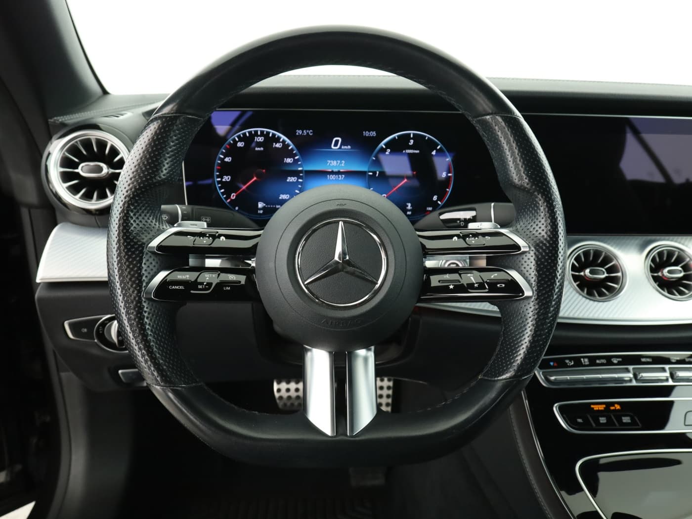 Mercedes-Benz E 400 d 4M Cabrio Bild 11
