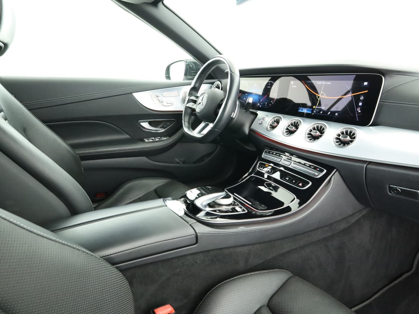 Mercedes-Benz E 400 d 4M Cabrio Bild 17