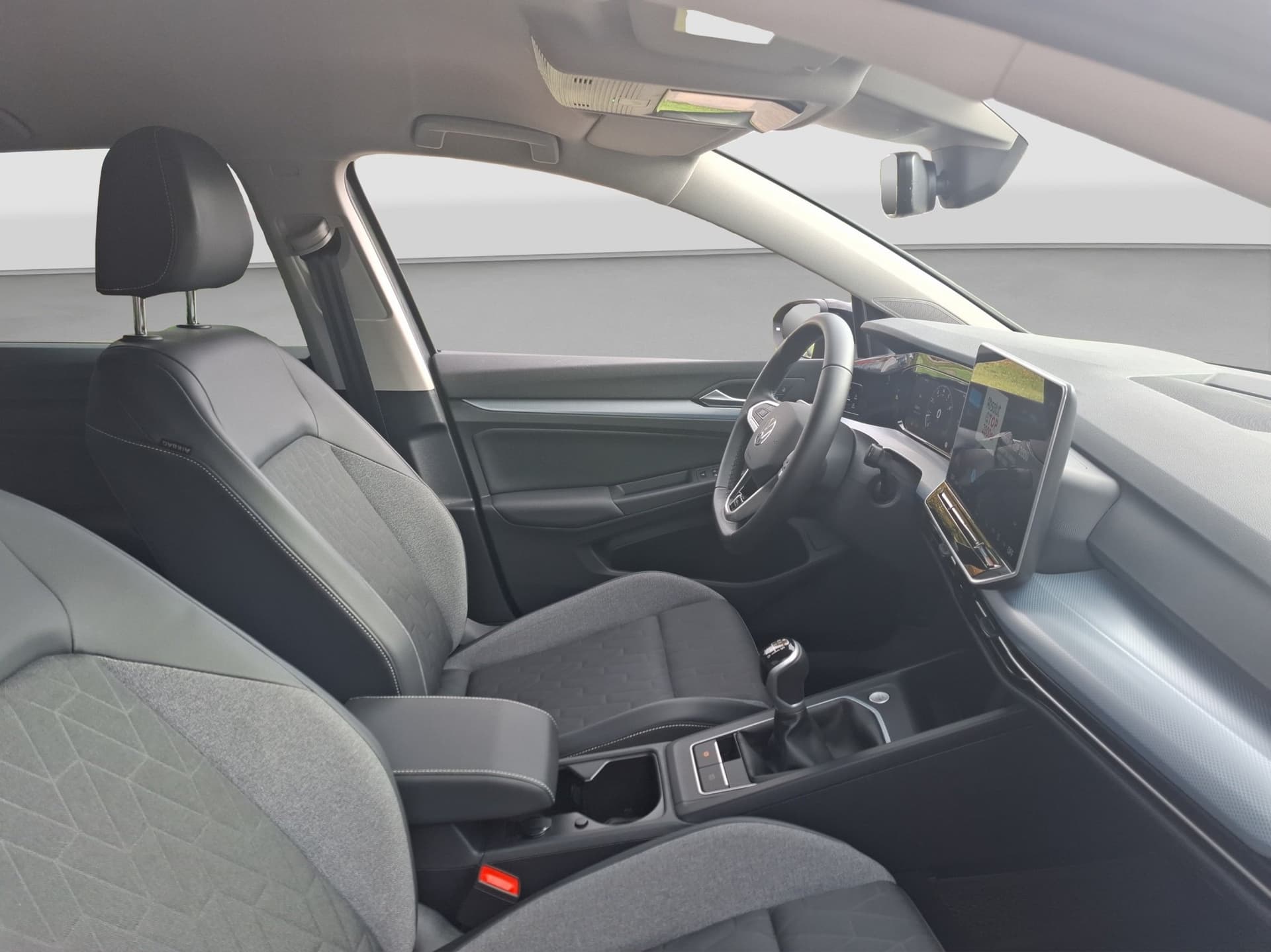 Volkswagen Golf GOAL 1.5 115 PS AHK NAVI ACC LED Bild 14