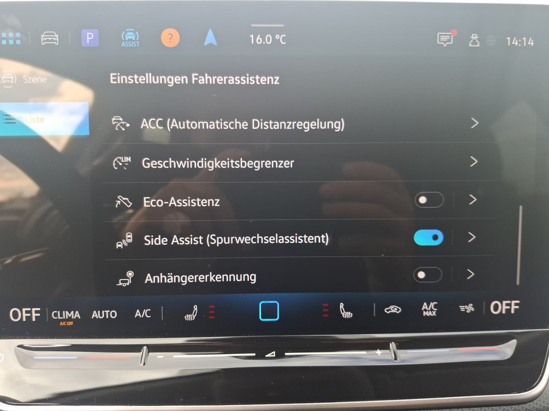 Volkswagen Golf GOAL 1.5 115 PS AHK NAVI ACC LED Bild 20