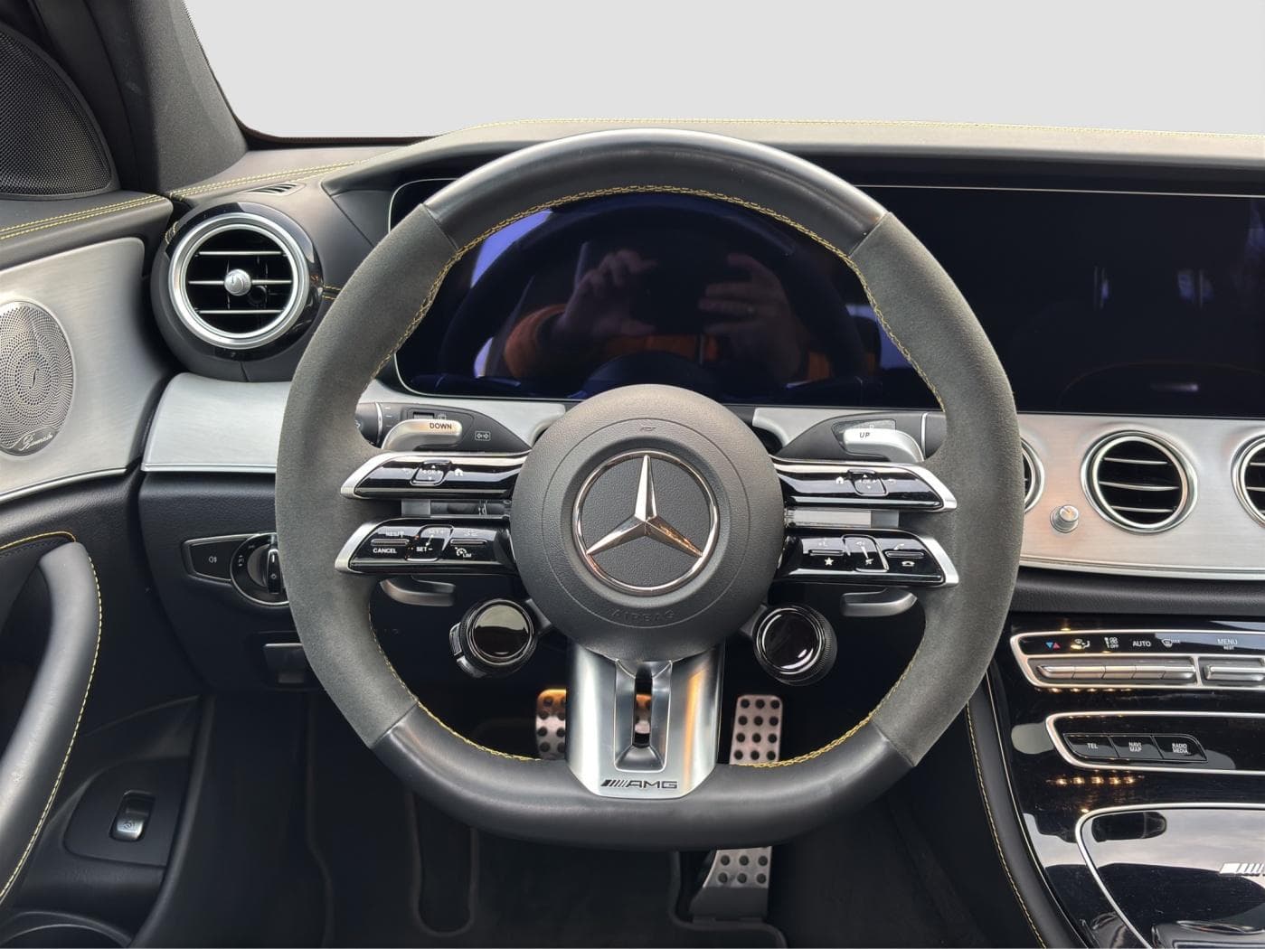Mercedes-Benz E 63 AMG S 4M+ T Bild 10